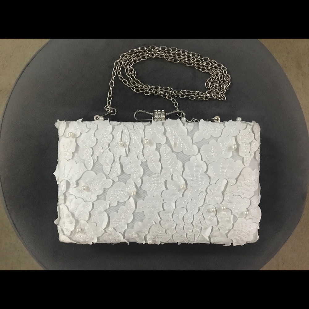 Pearl white decorative clutch purse- Sale!